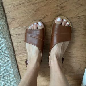 Universal thread brown leather slip on shoes/sandals